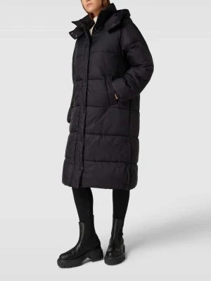 Zdjęcie produktu Płaszcz pikowany z rozcięciami model ‘Viv’ Gina Tricot
