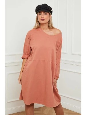 Zdjęcie produktu Plus Size Company Sukienka "Gorel" w kolorze karmelowym rozmiar: 48