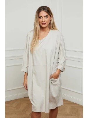 Zdjęcie produktu Plus Size Company Sukienka "Gorel" w kolorze kremowym rozmiar: 48