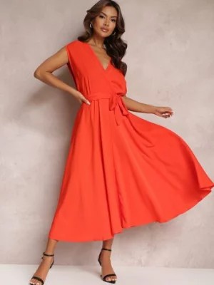 Zdjęcie produktu Pomarańczowa Rozkloszowana Sukienka Maxi z Kopertowym Dekoltem i Wiązanym Paskiem Hallona