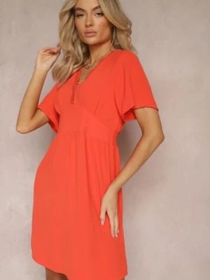 Zdjęcie produktu Pomarańczowa Sukienka Mini z Gumkami w Pasie i Koronkowym Dekoltem Azriele
