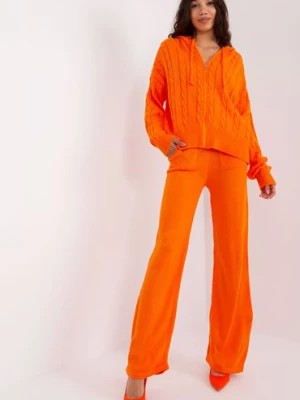 Zdjęcie produktu Pomarańczowy komplet casualowy ze swetrem z kapturem