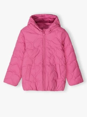 Zdjęcie produktu Przejściowa kurtka dziewczęca pikowana - różowa w serduszka 5.10.15.
