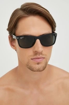 Zdjęcie produktu Ray-Ban okulary przeciwsłoneczne NEW WAYFARER męskie kolor czarny 0RB2132
