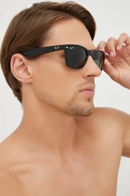 Zdjęcie produktu Ray-Ban okulary przeciwsłoneczne NEW WAYFARER męskie kolor czarny 0RB2132