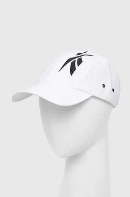 Zdjęcie produktu Reebok czapka z daszkiem Tech Style kolor biały z nadrukiem