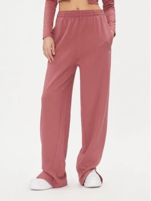 Zdjęcie produktu Reebok Spodnie dresowe Classics IL4648 Różowy Regular Fit