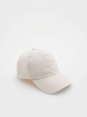 Zdjęcie produktu Reserved - Bawełniana czapka z daszkiem - kremowy