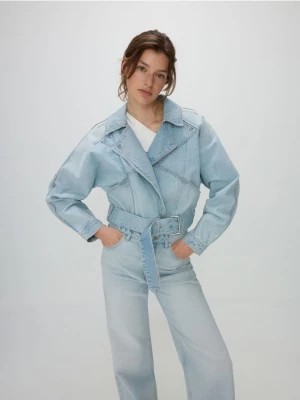 Zdjęcie produktu Reserved - Krótka jeansowa kurtka z paskiem - niebieski