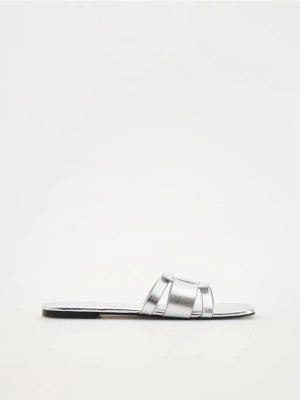 Zdjęcie produktu Reserved - Skórzane klapki - srebrny