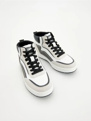 Zdjęcie produktu Reserved - Sneakersy z wysoką cholewką - biały