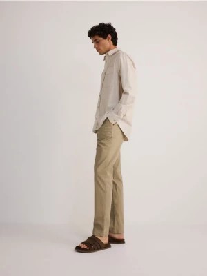 Zdjęcie produktu Reserved - Spodnie chino slim fit - beżowy