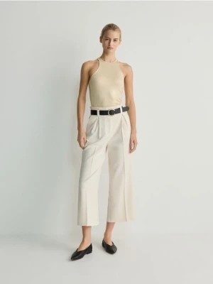 Zdjęcie produktu Reserved - Spodnie culotte z wiskozą i paskiem - złamana biel