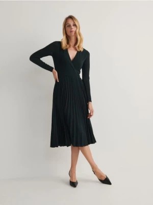 Zdjęcie produktu Reserved - Sukienka midi z plisowaniem - ciemny turkus