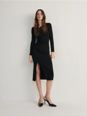 Zdjęcie produktu Reserved - Sukienka z asymetrycznym dekoltem - czarny