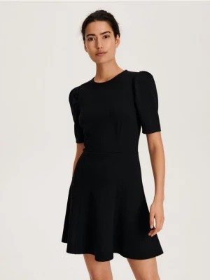 Zdjęcie produktu Reserved - Sukienka z bufiastymi rękawami - czarny