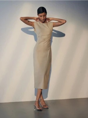 Zdjęcie produktu Reserved - Sukienka z drapowaniem - beżowy