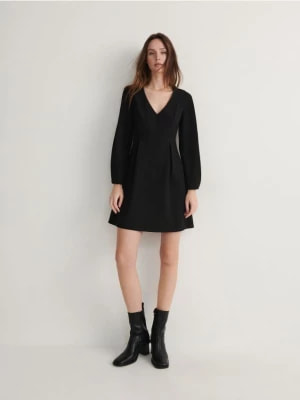 Zdjęcie produktu Reserved - Sukienka z ozdobnymi kontrafałdami - czarny