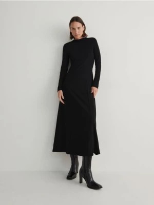 Zdjęcie produktu Reserved - Sukienka z wiskozą - czarny