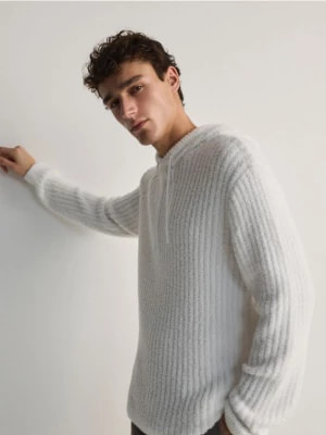 Zdjęcie produktu Reserved - Sweter z kapturem - złamana biel
