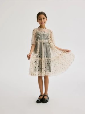 Zdjęcie produktu Reserved - Tiulowa sukienka w groszki - kremowy