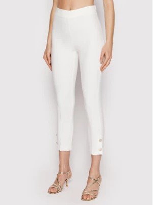 Zdjęcie produktu Rinascimento Spodnie materiałowe CFC0108705003 Biały Slim Fit