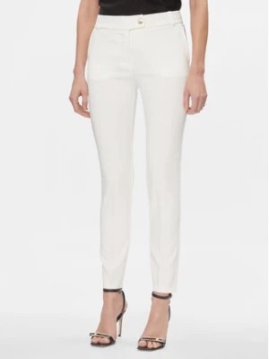 Zdjęcie produktu Rinascimento Spodnie materiałowe CFC0117747003 Biały Regular Fit