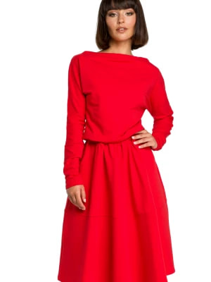 Zdjęcie produktu Rozkloszowana sukienka dresowa z gumką w pasie i kieszeniami czerwona Be Active