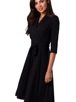 Zdjęcie produktu Rozkloszowana sukienka kopertowa z wiązaniem w pasie czarna BeWear