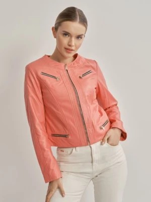 Zdjęcie produktu Różowa skórzana kurtka damska z suwakami OCHNIK