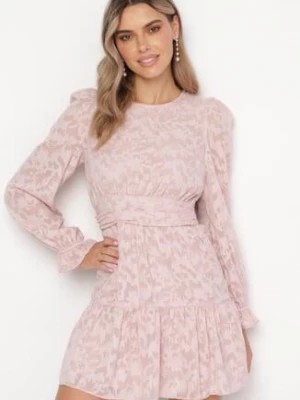 Zdjęcie produktu Różowa Sukienka Mini z Tkaniny Plumeti i Falbanką Coucile