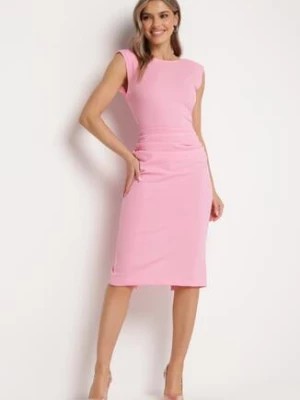 Zdjęcie produktu Różowa Taliowana Sukienka Bez Rękawów z Ozdobnym Marszczeniem Lunala