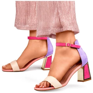 Zdjęcie produktu Różowe sandały damskie na wysokim słupku zapinane na kostce Merg