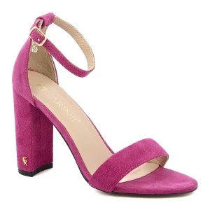 Zdjęcie produktu Różowe zamszowe sandały CARINII B8898-718-000-000-F89