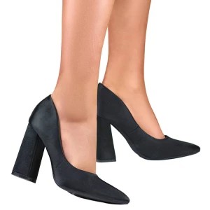Zdjęcie produktu Satynowe czarne czółenka damskie buty na obcasie czarne Merg