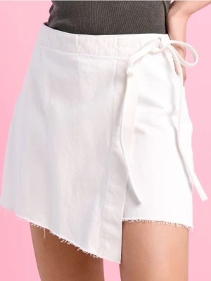 Zdjęcie produktu Sinsay - Spódnico-spodenki - biały