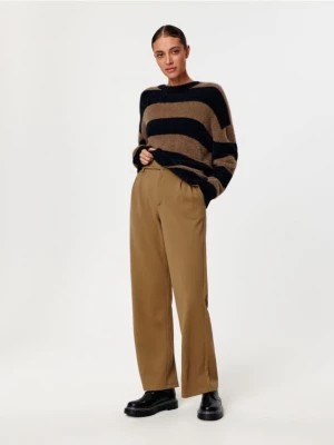 Zdjęcie produktu Sinsay - Spodnie materiałowe high waist - brązowy