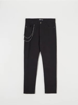 Zdjęcie produktu Sinsay - Spodnie z łańcuchem - czarny
