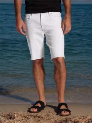 Zdjęcie produktu Sinsay - Szorty jeansowe slim - biały