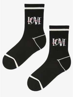 Zdjęcie produktu Skarpetki damskie bawełniane z napisem love na prążkowanym ściągaczu B48 Marilyn