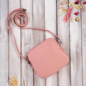 Zdjęcie produktu Skórzana torebka damska na ramię elegancka włoska różowy Merg