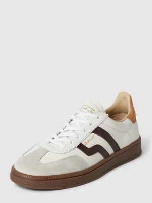 Zdjęcie produktu Sneakersy skórzane z obszyciem w kontrastowym kolorze model ‘Cuzima’ Gant