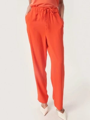 Zdjęcie produktu Soaked in Luxury Spodnie "Shirley" w kolorze pomarańczowym rozmiar: S