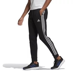 Zdjęcie produktu Spodnie adidas Essentials Fleece Tapered Cuff 3-Stripes Pants GK8821 - czarne
