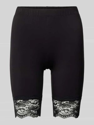 Zdjęcie produktu Spodnie capri z obszyciem z koronki model ‘Marica’ Soyaconcept