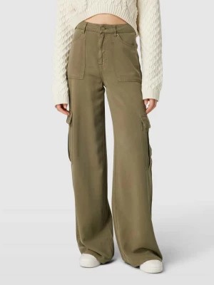 Zdjęcie produktu Spodnie cargo z lyocellu z nakładanymi kieszeniami model ‘LUANA’ Guess