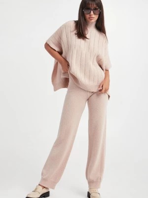 Zdjęcie produktu Spodnie damskie wełniane PESERICO