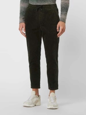 Zdjęcie produktu Spodnie sportowe o kroju tapered fit ze sztruksu model ‘Linus’ Only & Sons