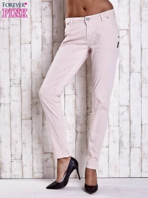 Zdjęcie produktu Spodnie z materiału jasny beżowy casual Merg