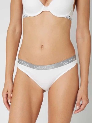 Zdjęcie produktu Stringi z paskiem z logo z efektem metalicznym Calvin Klein Underwear